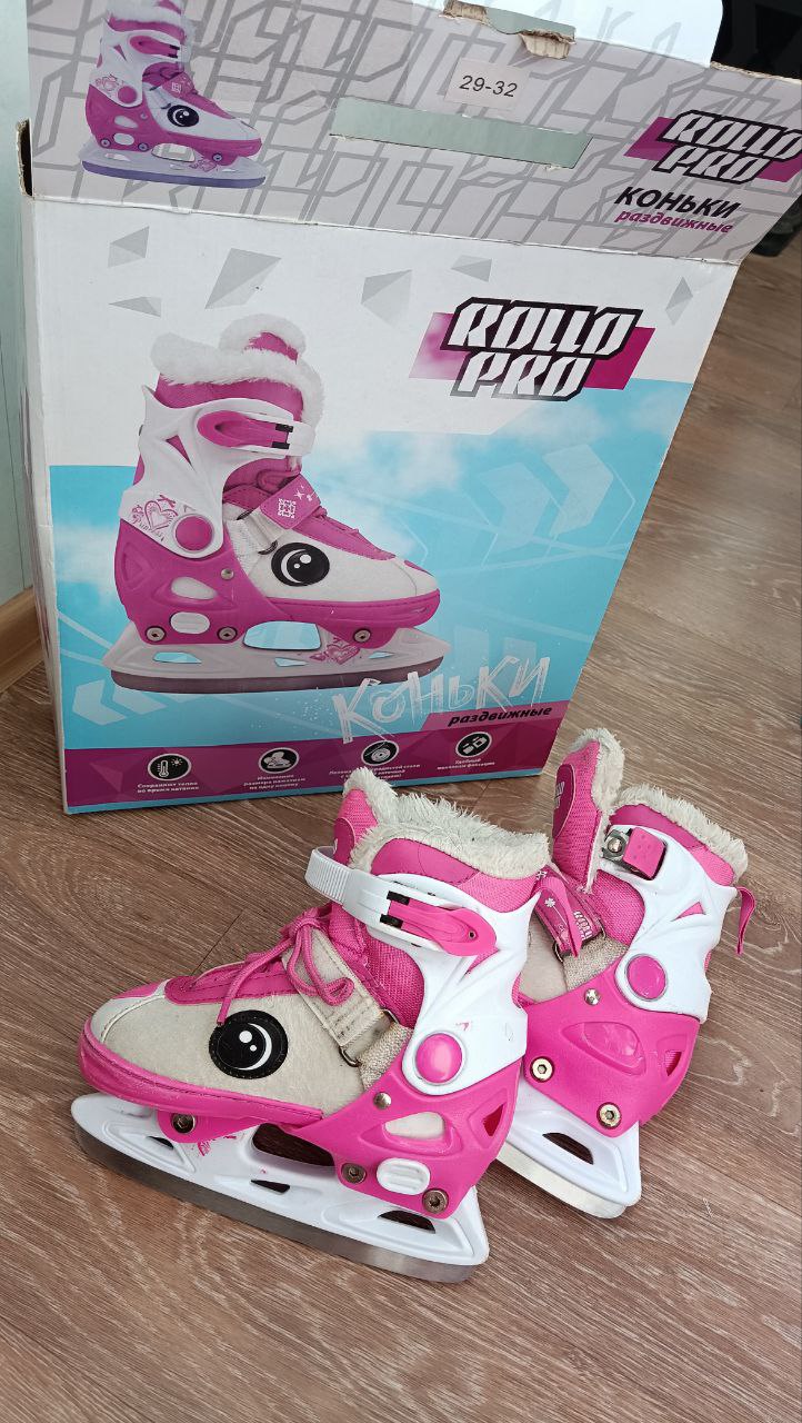 Коньки для девочки размер 29-32 - Хобби и отдых в Владивосток