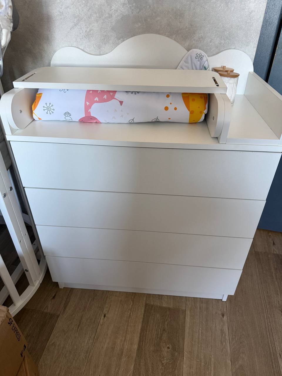 Продам комод с пеленальным столиком - Товары для детей в Владивосток