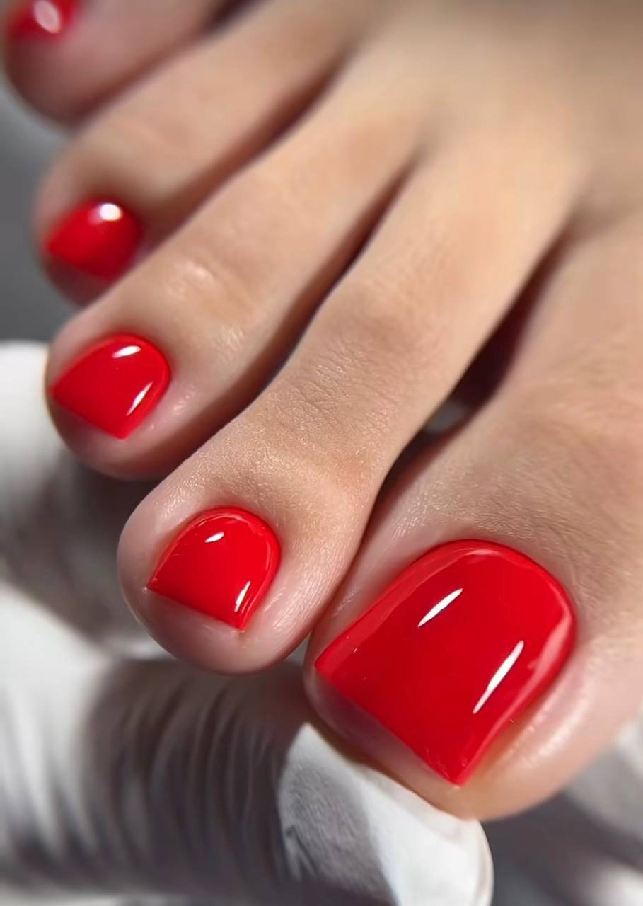 Маникюр и педикюр от сертифицированного мастера - Красота и здоровье в Химки - фото 4