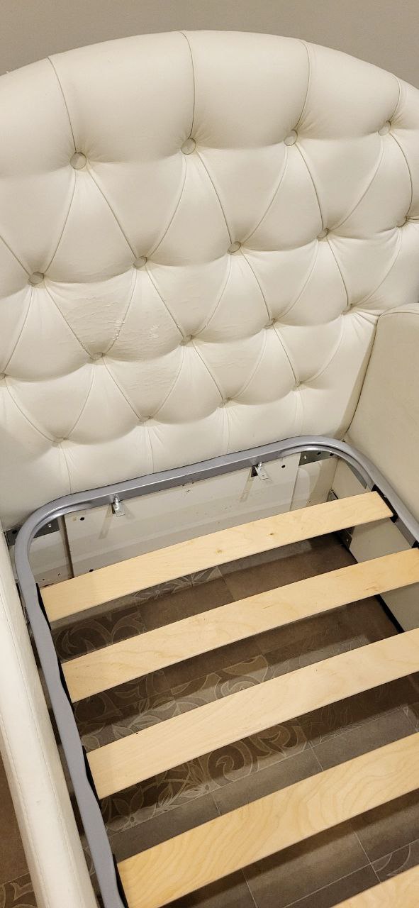 Детская кровать белая из экокожи - Товары для детей в Химки - фото 3