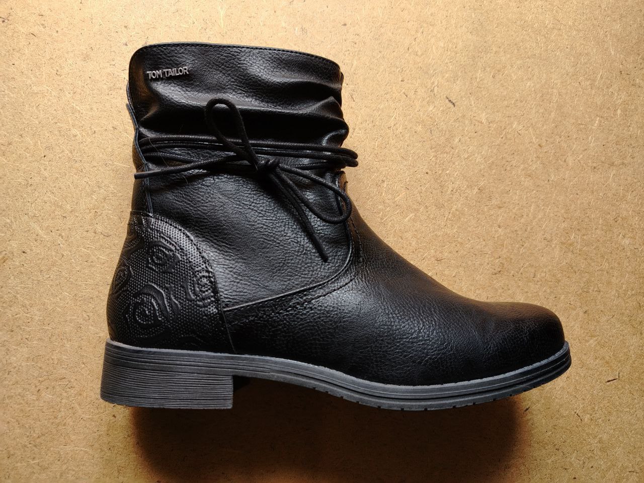 Продам - Неизвестно в Омск