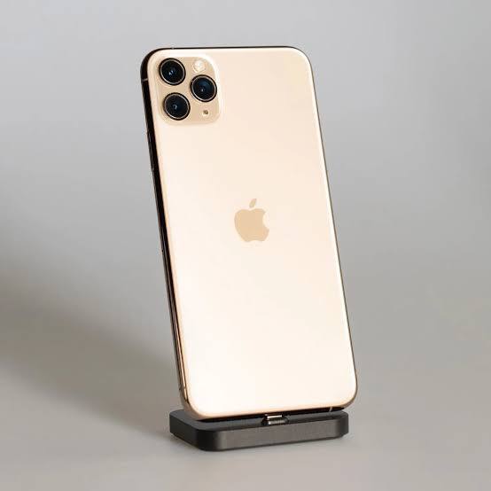 Айфон 11 про Макс 256 - Электроника в Омск