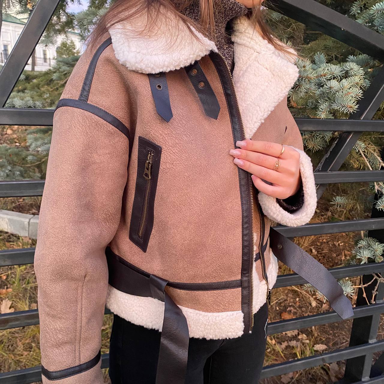 Стильная и нежная дубленка - Одежда в Екатеринбург - фото 3