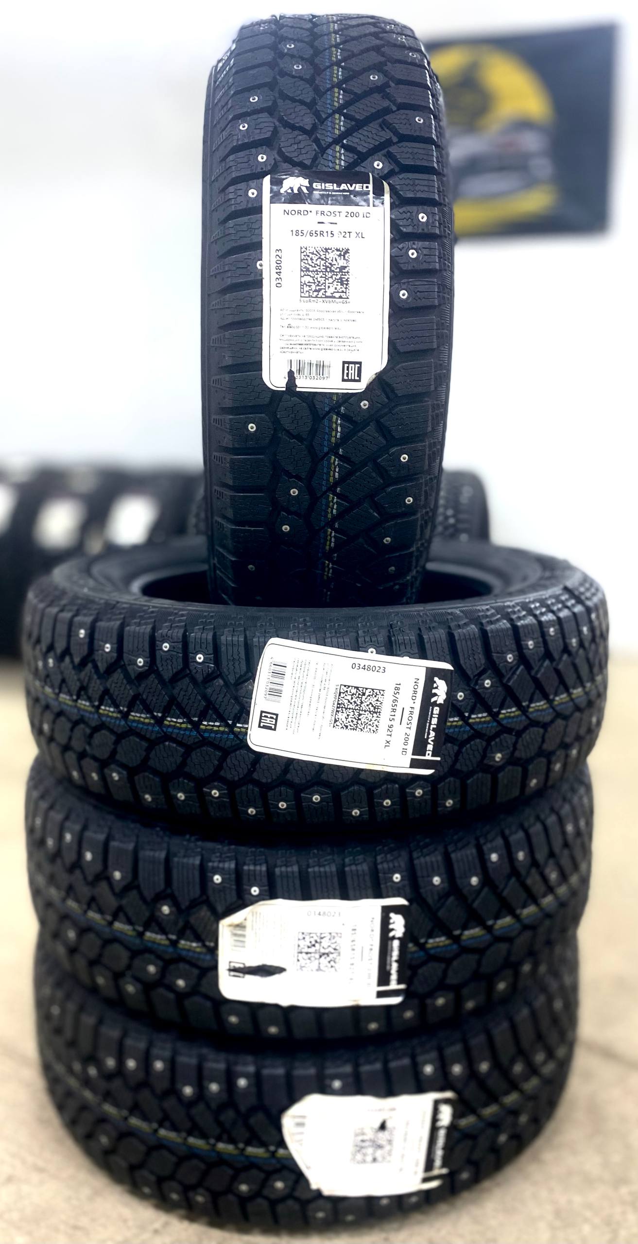 Продажа зимней шипованной резины Gislaved Nord Frost 200 - Авто в Набережные Челны