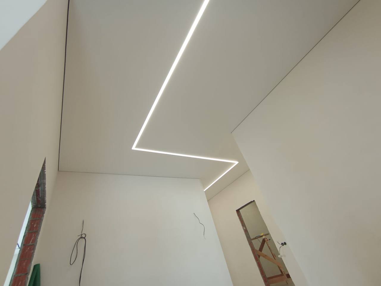 Установка натяжных потолков с опытом более 10 лет - частное объявление в Набережные Челны