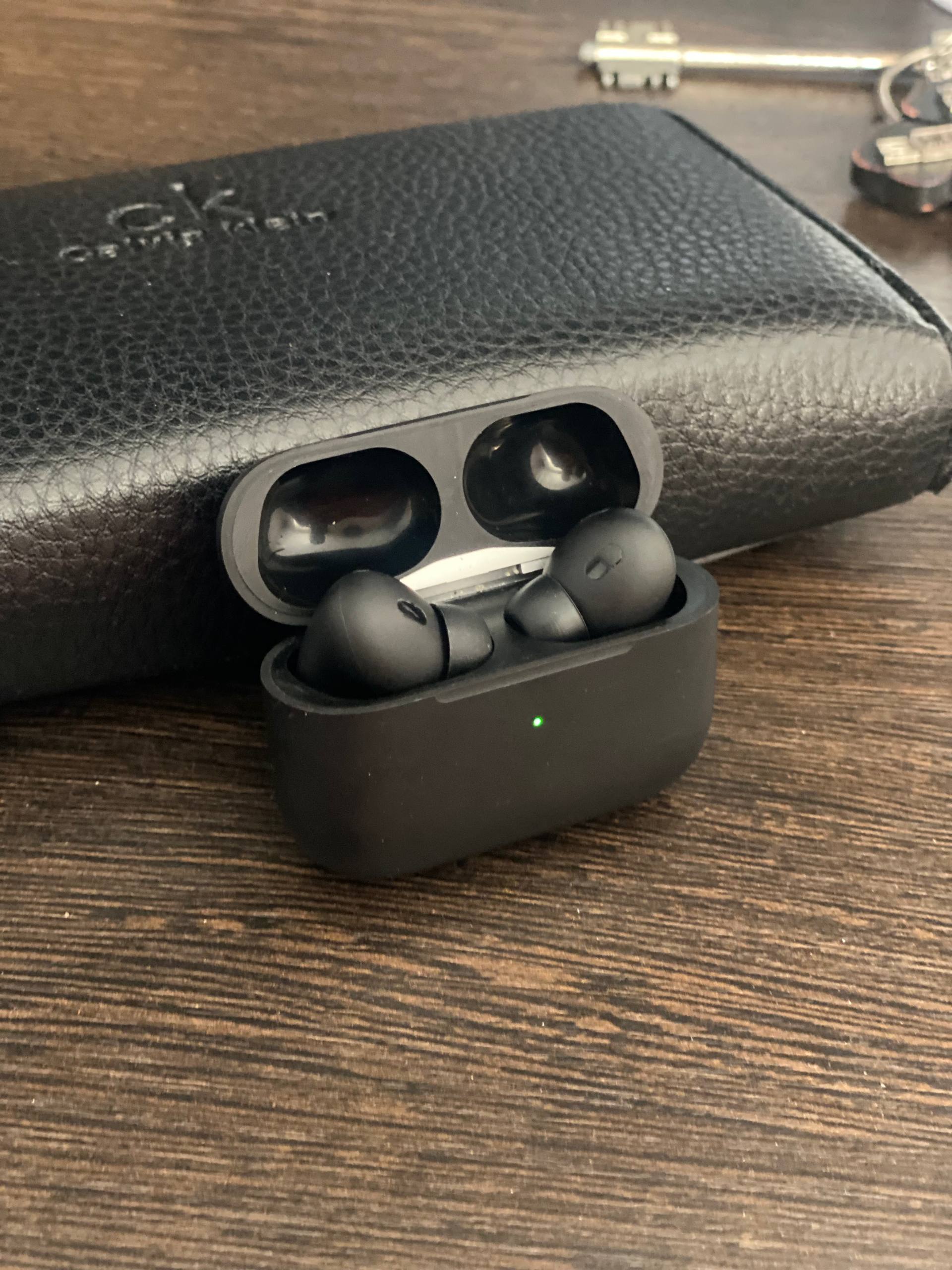 Продам AirPods Pro 2 - Электроника в Владивосток