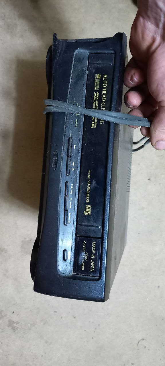 Видеокамера и DVD-плеер даром - Электроника в Кемерово - фото 3