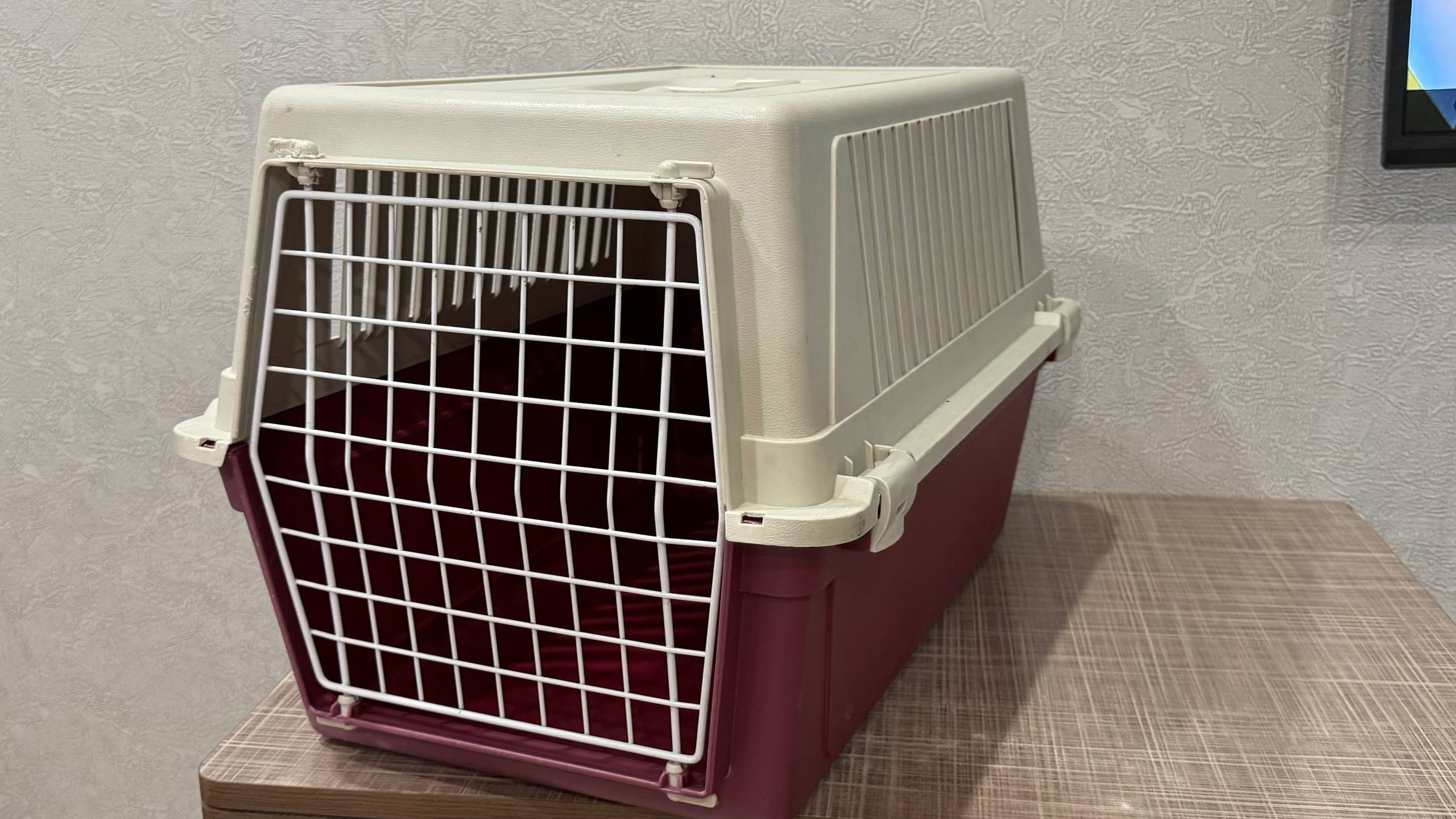 Продам переноску б/у - Товары для детей в Красноярск