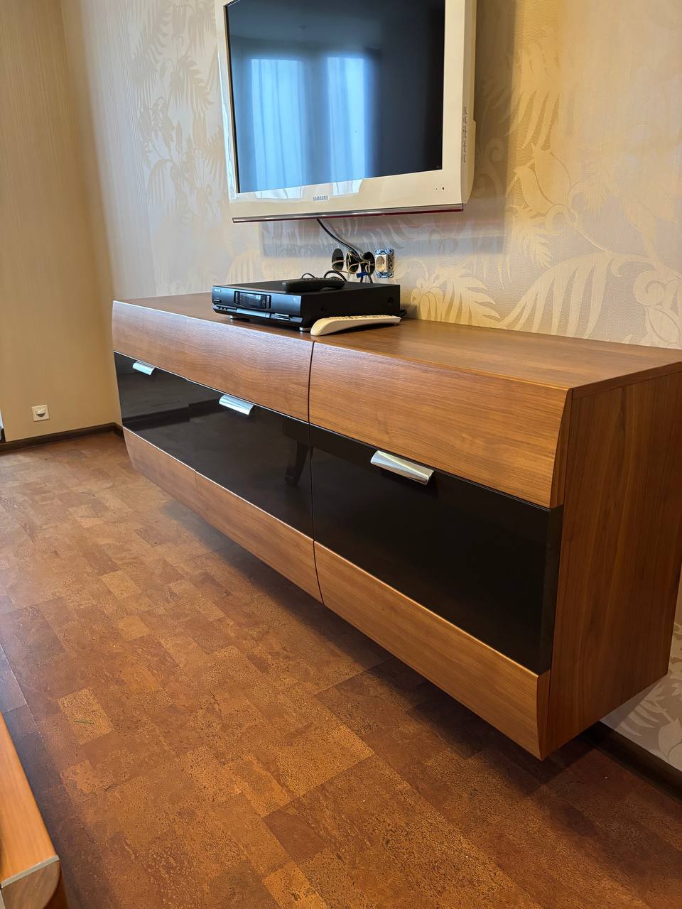 Кровать + тумбы - Для дома и дачи в Екатеринбург - фото 3