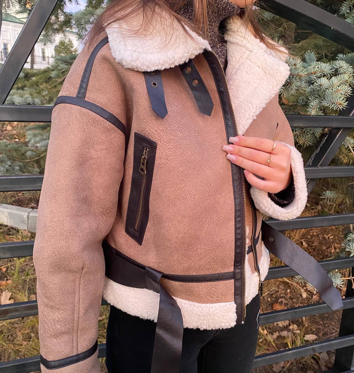 Стильная и нежная дубленка - Одежда в Екатеринбург