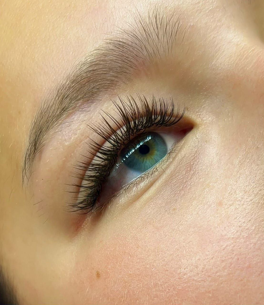 Акция на LED-наращивание ресниц - Красота и здоровье в Томск