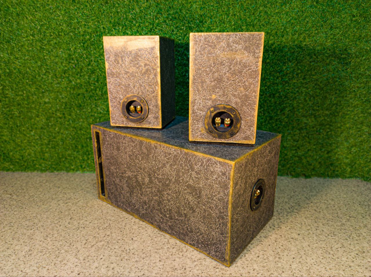 Комплект Акустической системы - частное объявление в Архангельск