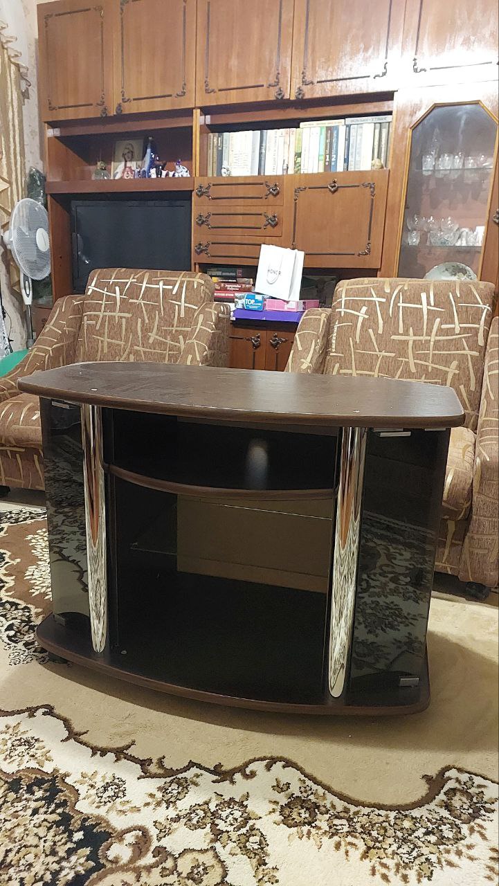 Продам тумбу под телевизор - частное объявление в Дзержинск