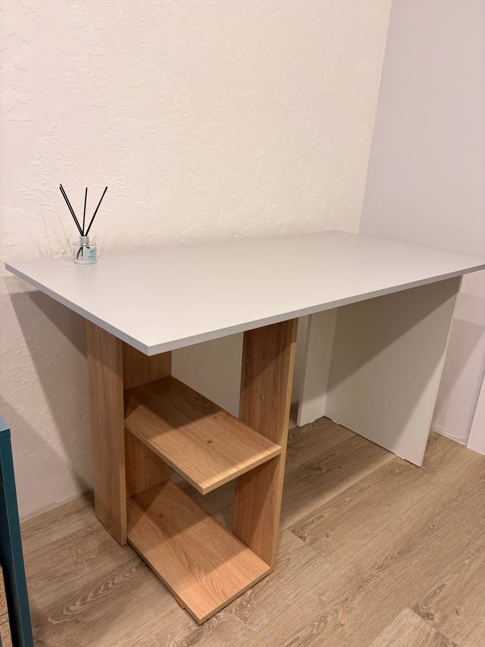 Стол письменный с полками - Для дома и дачи в Тюмень