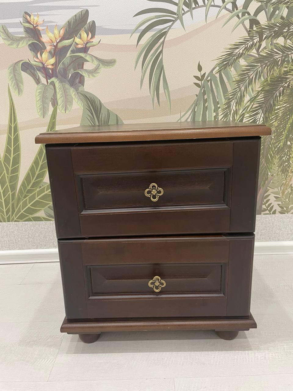 Продам тумбу из массива дерева - Для дома и дачи в Тюмень