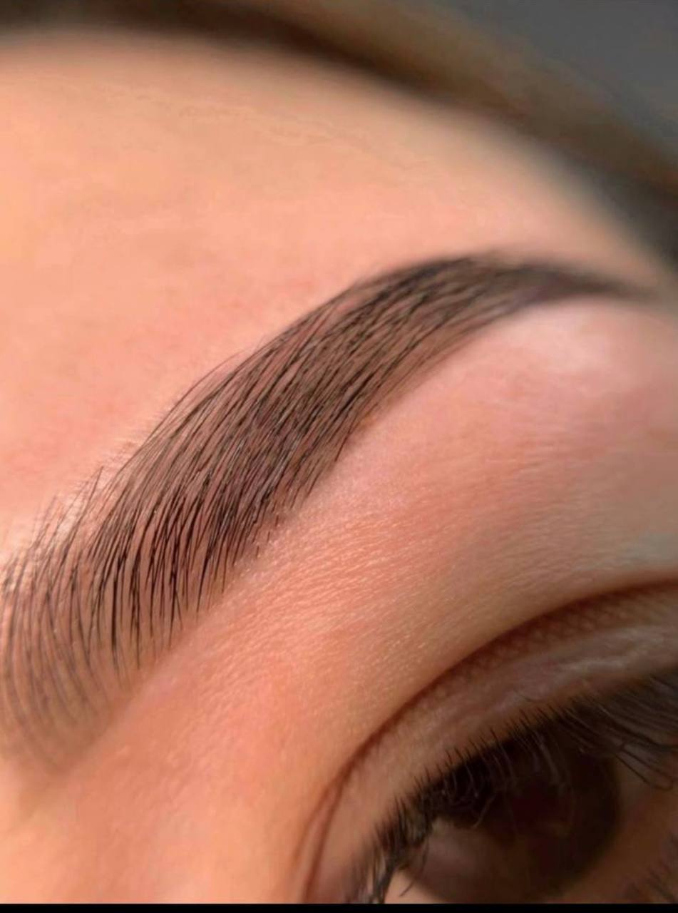 Комплекс бровей и окрашивание - Красота и здоровье в Тюмень