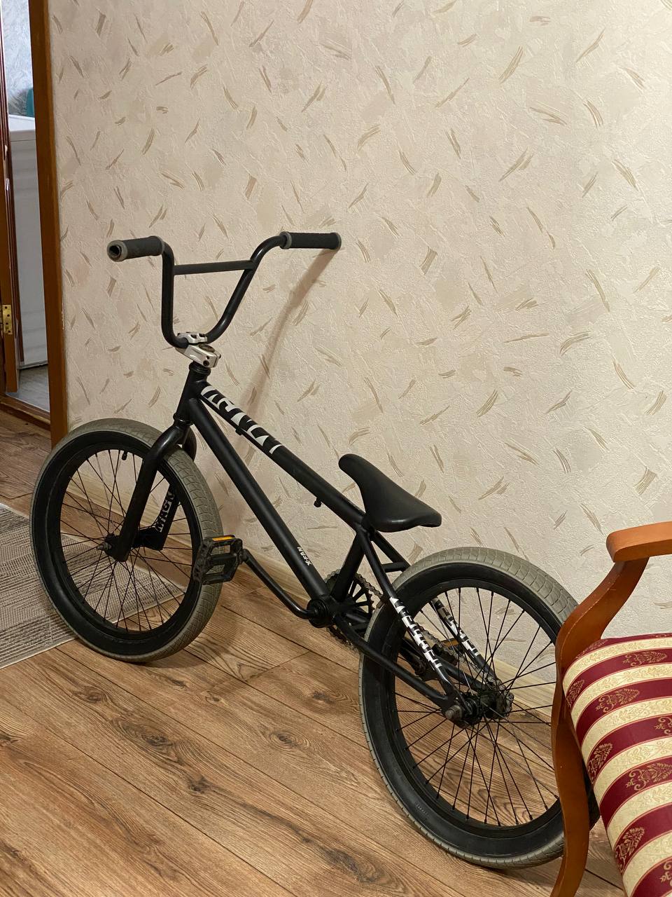 Продам Велосипед bmx - Хобби и отдых в Владивосток