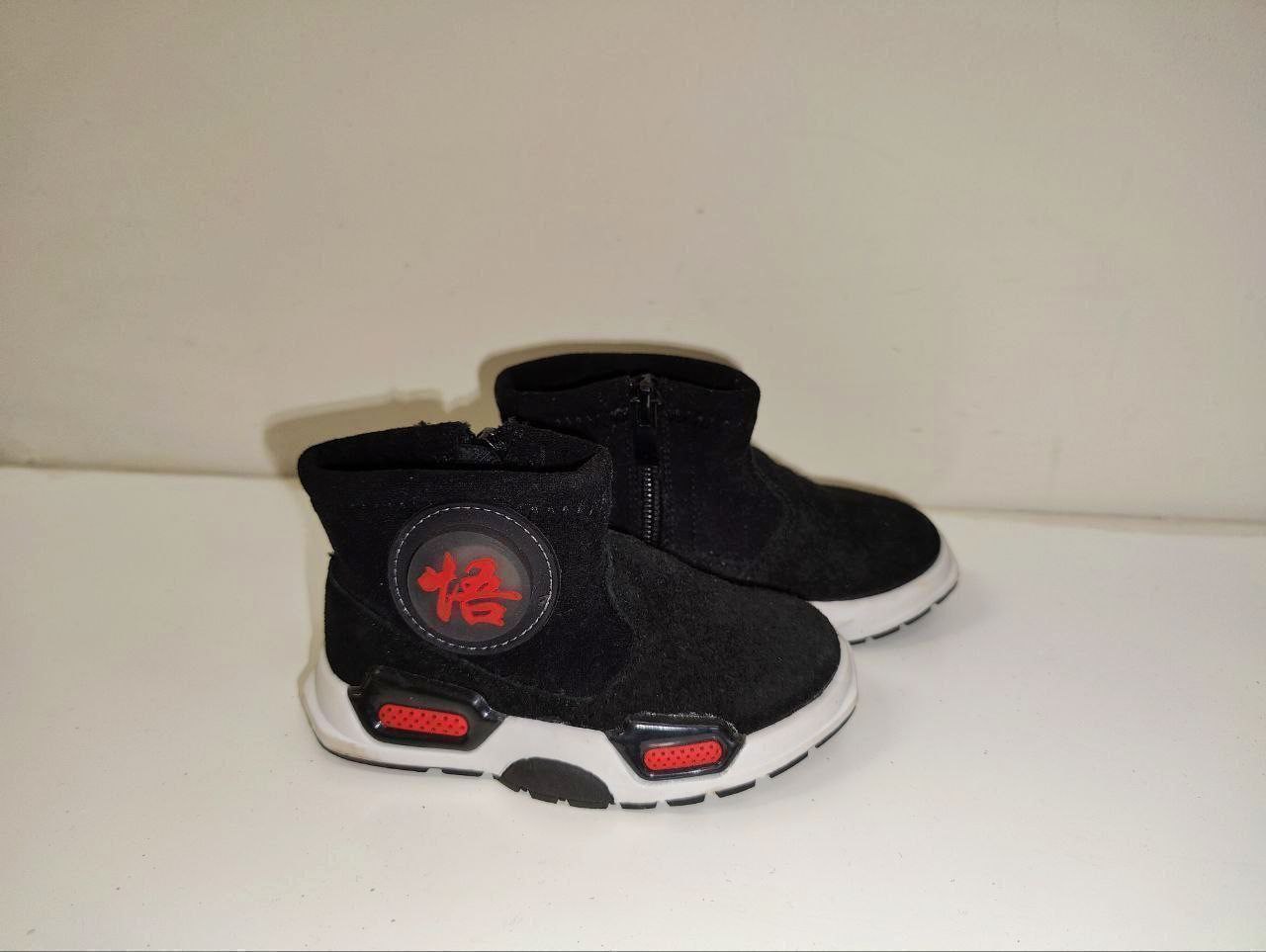 Кроссовки на мальчика - Одежда в Владивосток - фото 2