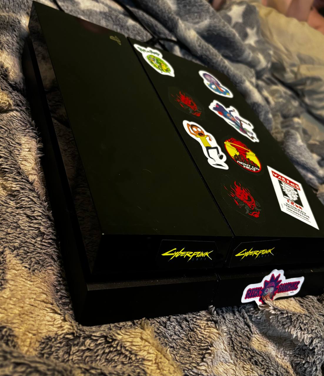 Продам PS 4 slim 825гб - Электроника в Чита