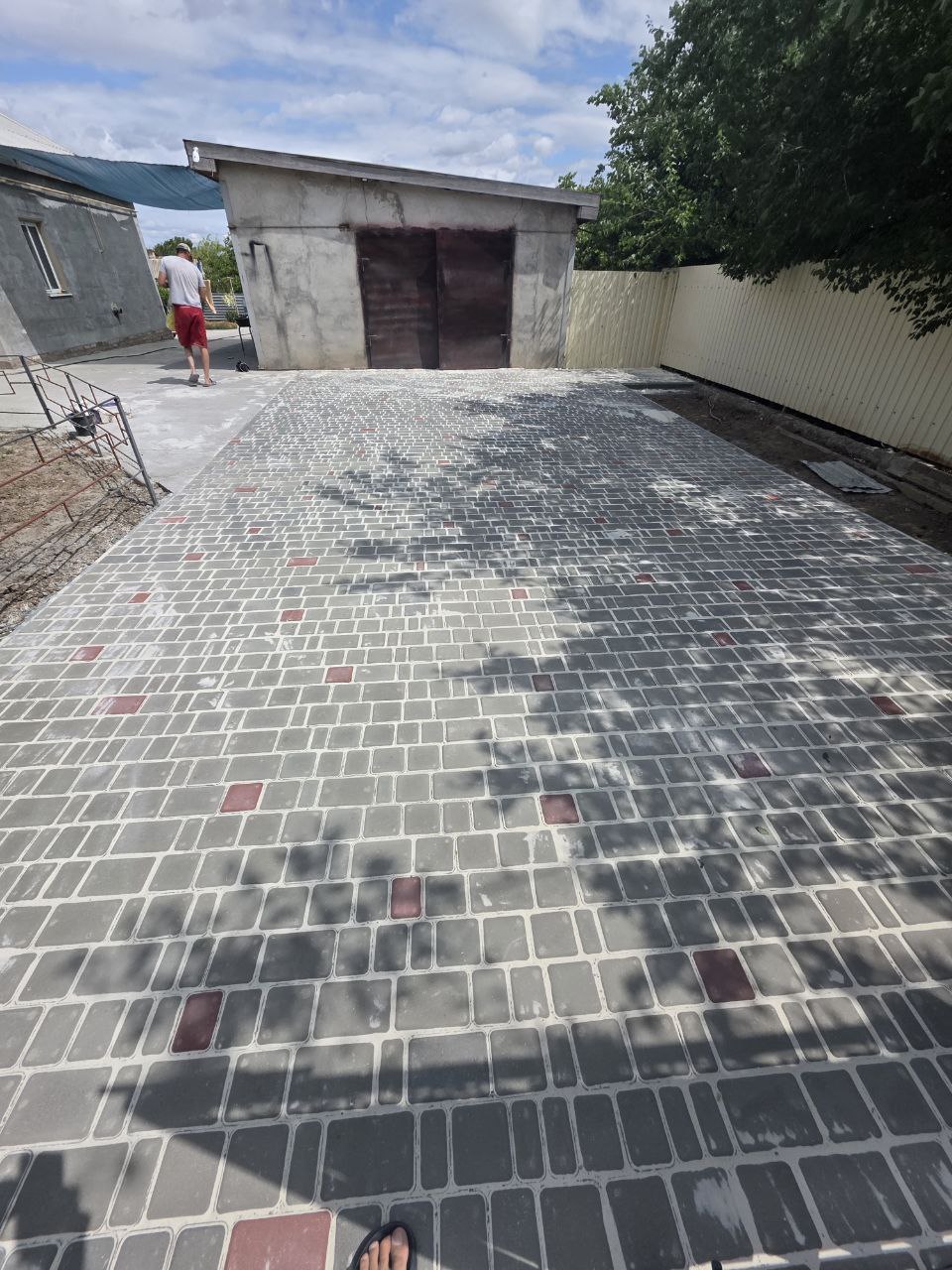 Укладка тротуарной плитки под ключ - Услуги в Ростов-на-Дону