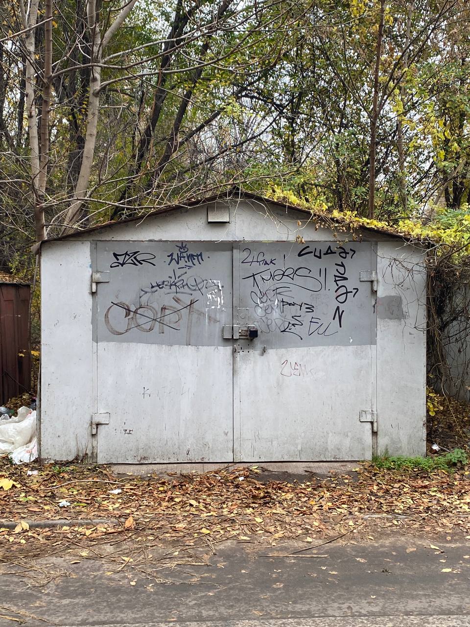 Продается металлический гараж на вывоз - Недвижимость в Ростов-на-Дону