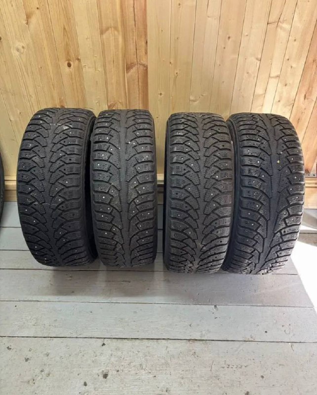 Продам зимнюю резину Nokian 205/55 R16 - Авто в Казань