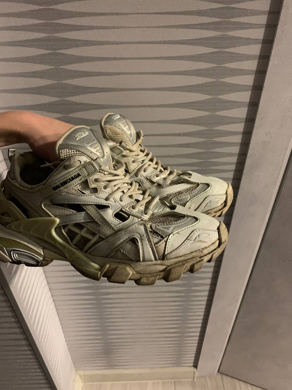 Продам Balenciaga track 2 - частное объявление в Казань