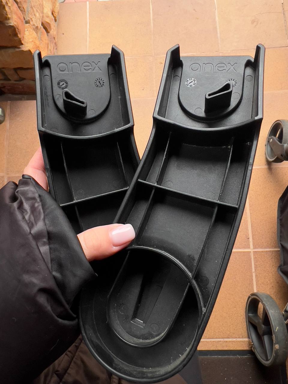 Адаптеры автолюльки Anex Mev, Eli, Flo black - Товары для детей в Казань