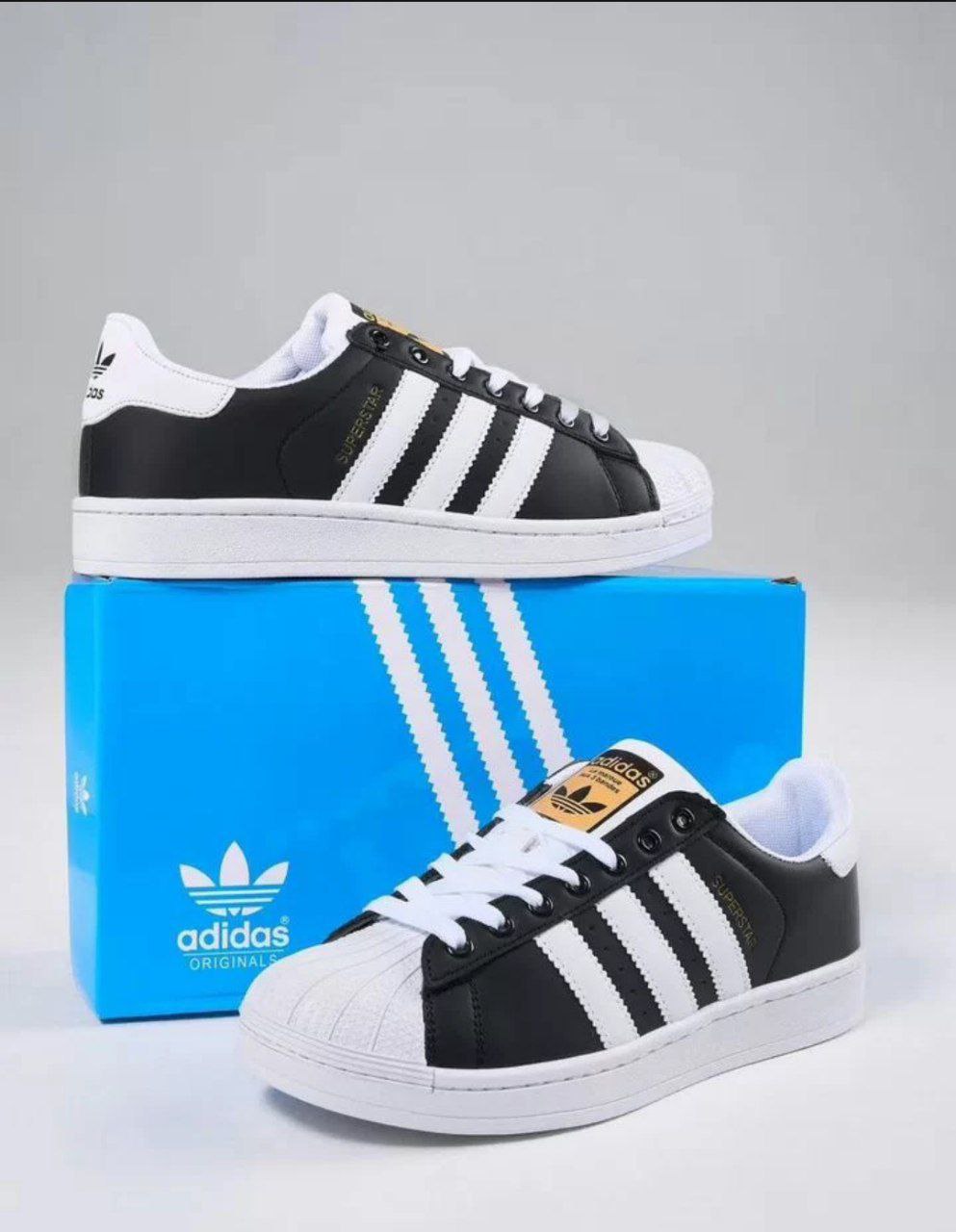 Продам новые кроссовки ADIDAS SUPERSTAR - Одежда в Казань