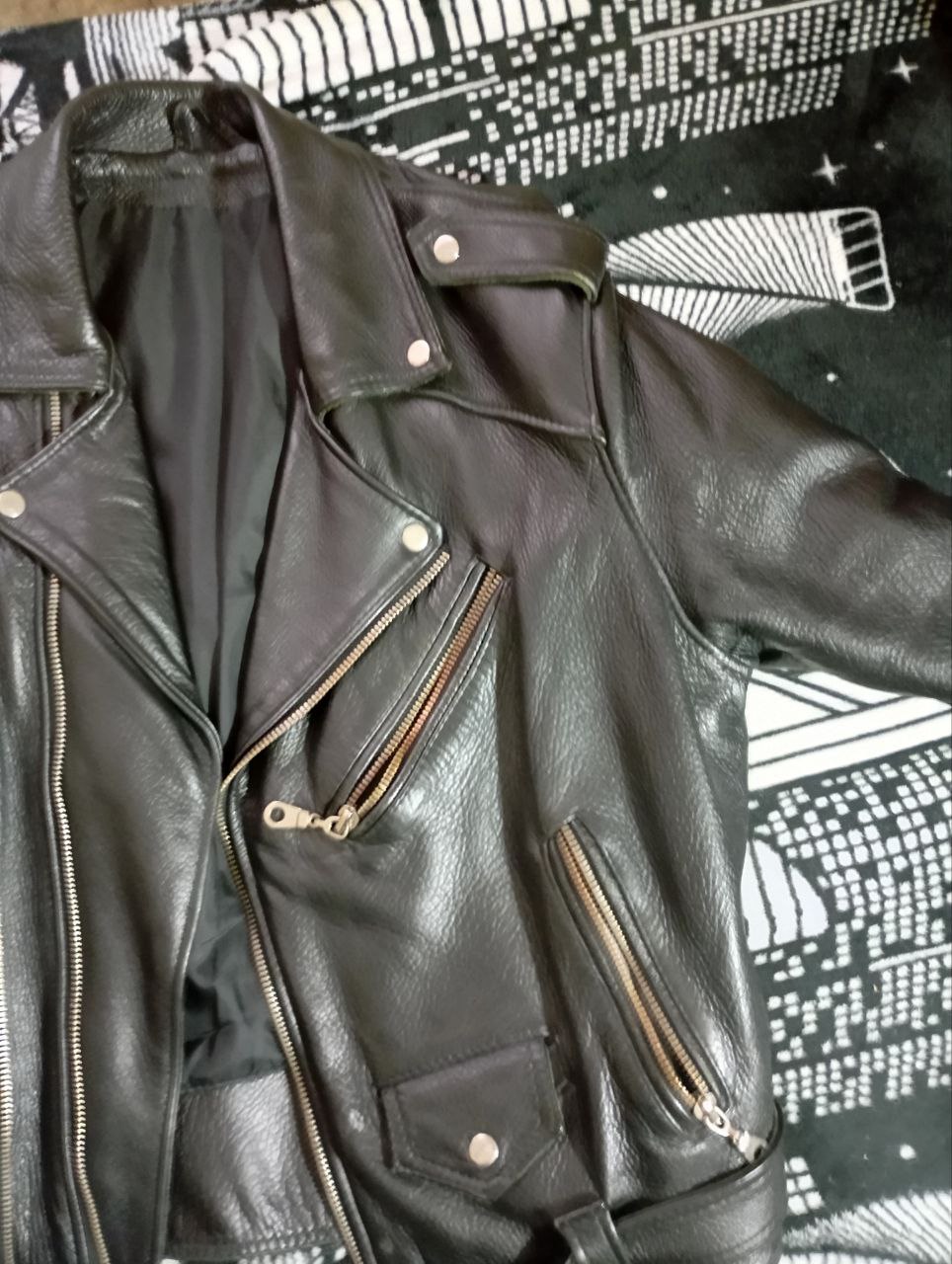 Продам две кожаные куртки - Одежда в Санкт-Петербург