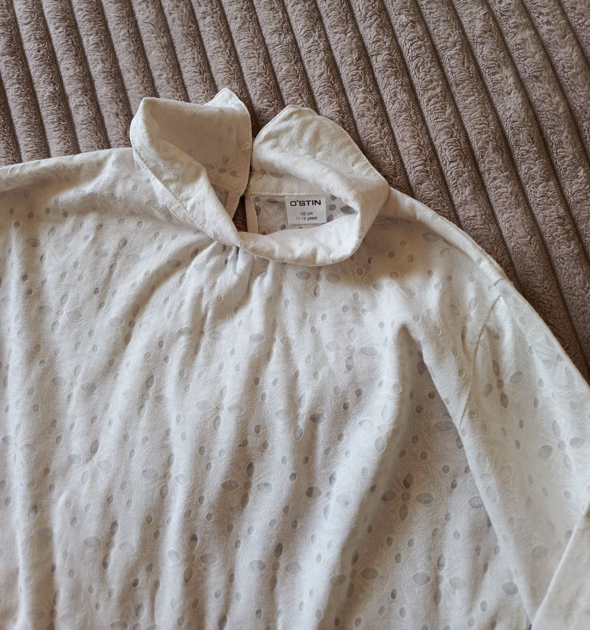 Блузка водолазка школьная O'Stin - частное объявление в Санкт-Петербург