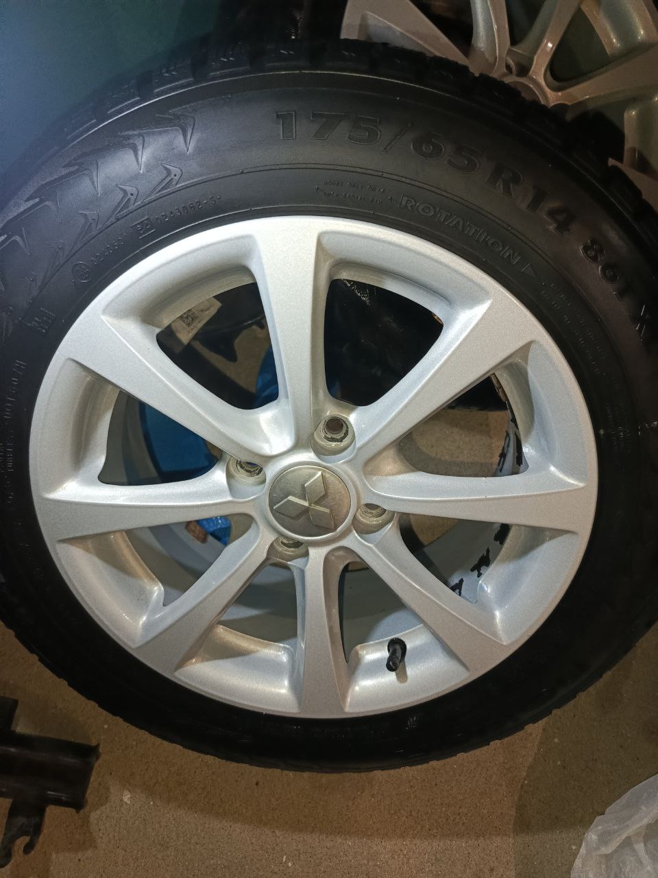 Продам диски и резину - Запчасти в Смоленск - фото 5