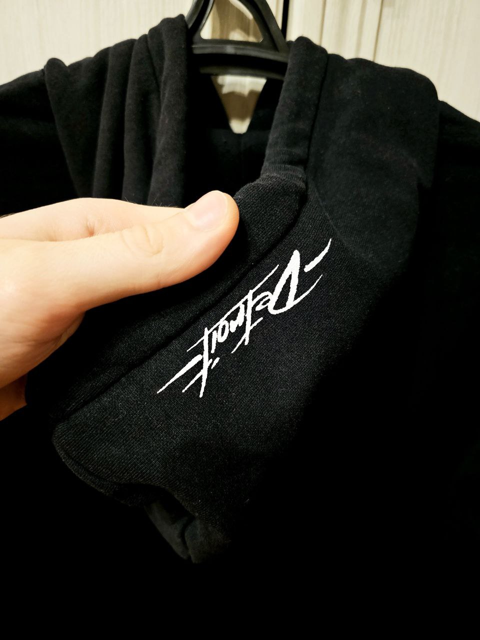 Продам 2 мужских худи L/XL - Одежда в Москва - фото 2