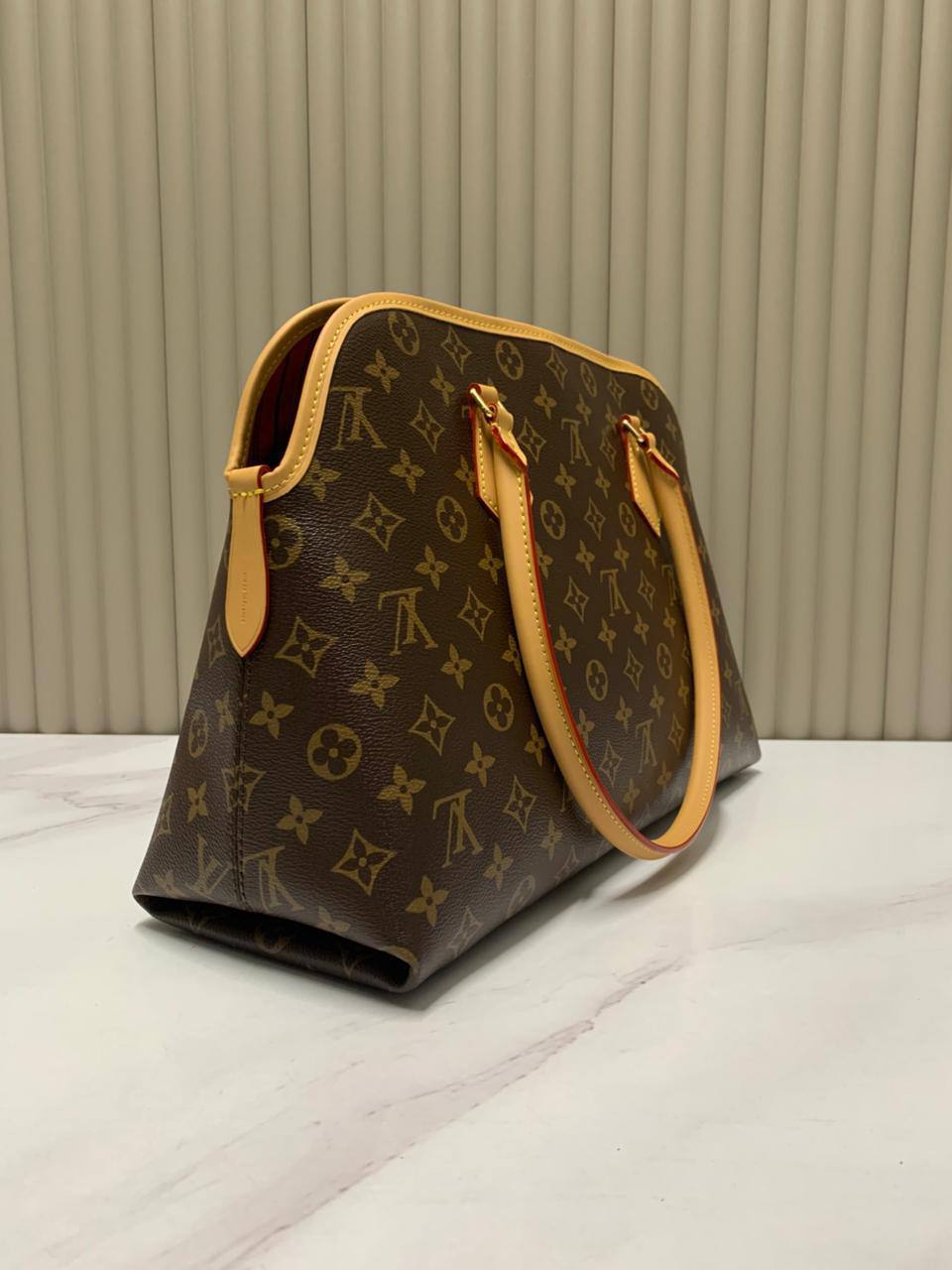 Стильная сумка для уверенных в себе женщин - Одежда в Москва - фото 4