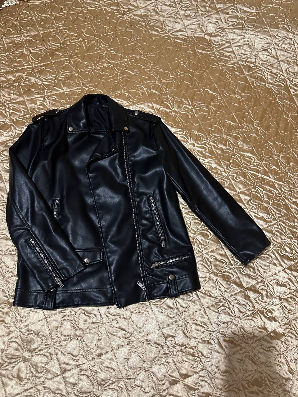 Продам куртки - Одежда в Белгород - фото 3