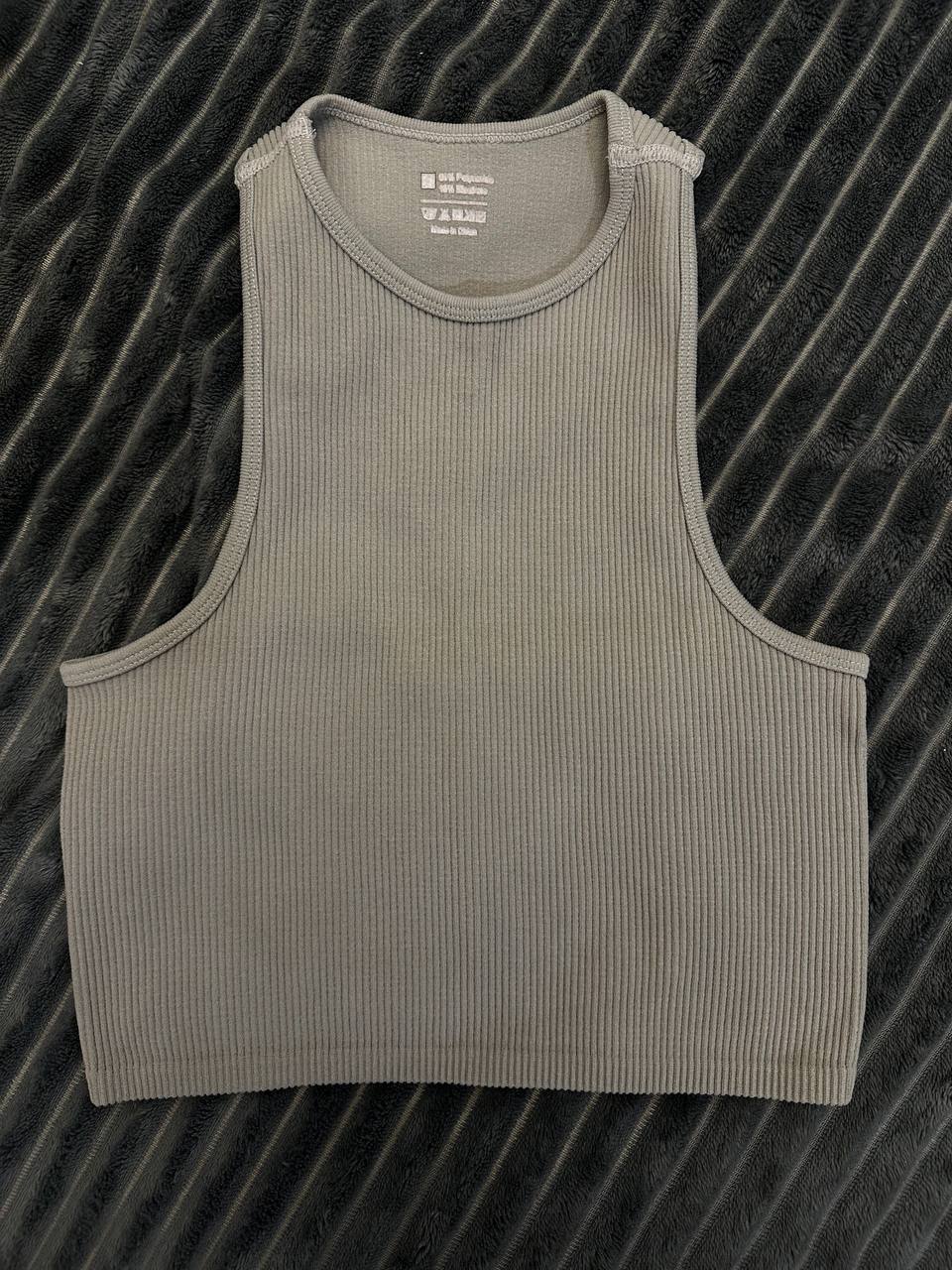 Спортивные вещи - Одежда в Сочи