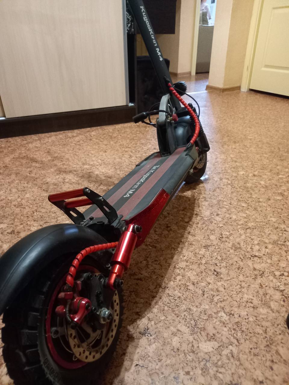 Продажа электросамоката Kugo Kirin M4 - Электроника в Сочи