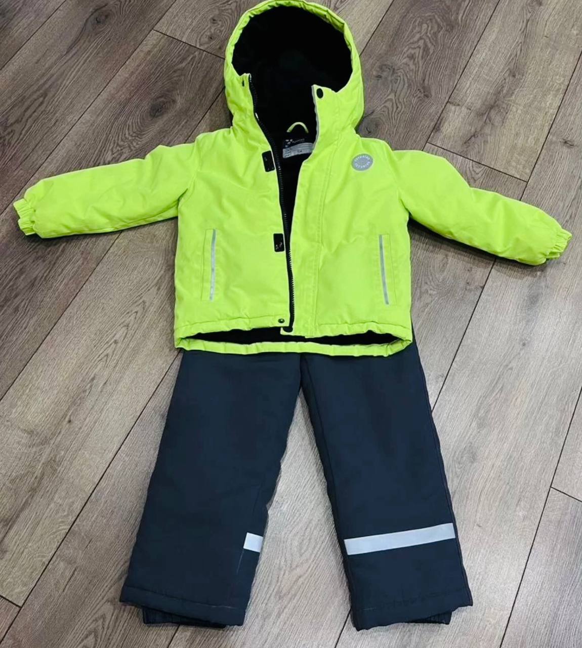 Костюм Futurino размер 98 - Товары для детей в Щёлково - фото 3