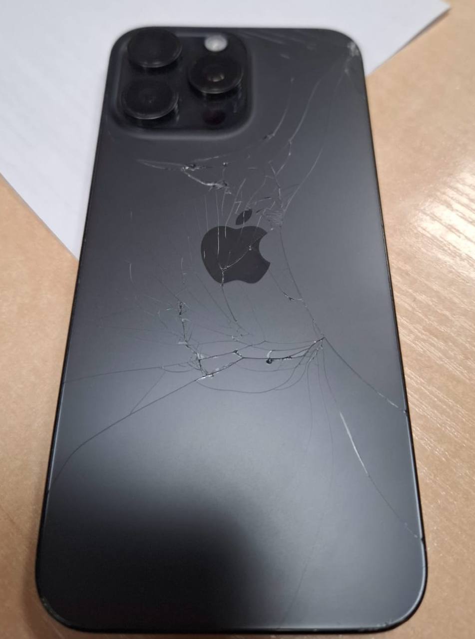 iPhone 15 Pro Max 256GB - Электроника в Калининград - фото 3