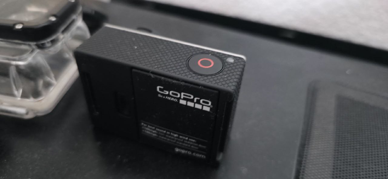 GoPro Hero 3 с аксессуарами - частное объявление в Екатеринбург