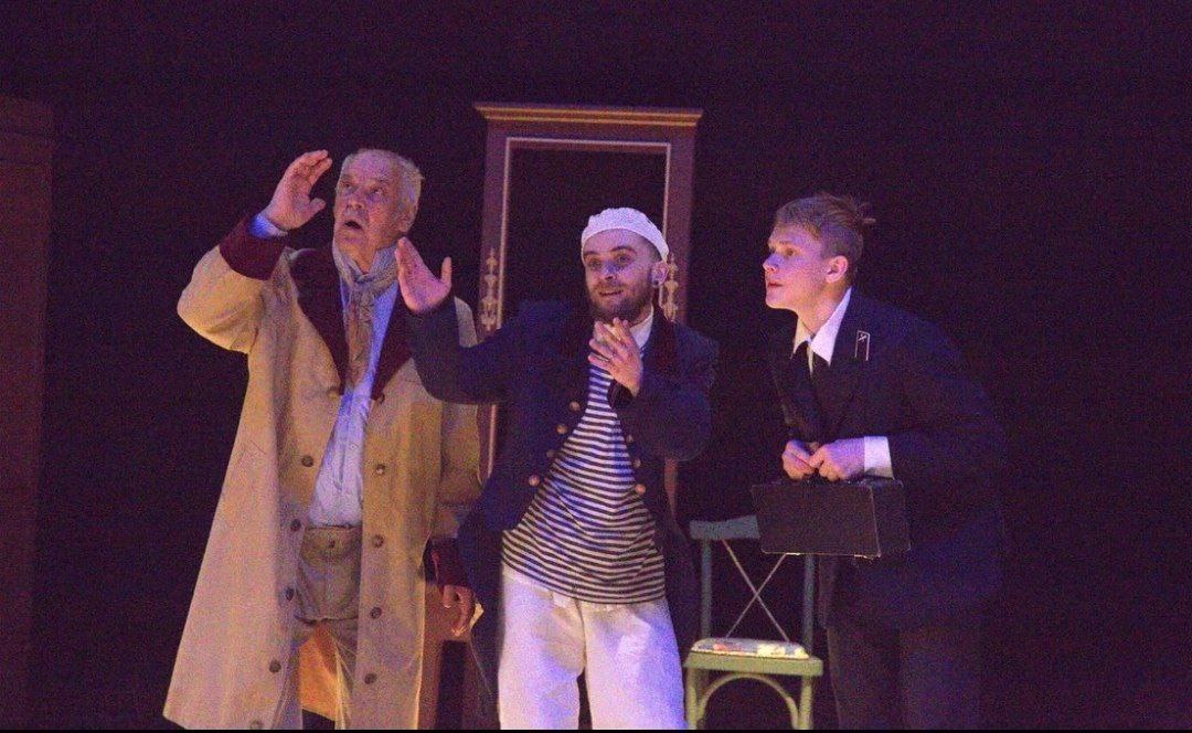 Спектакль "Женитьба" народного театра "Зурбаган" - Хобби и отдых в Бийск - фото 3