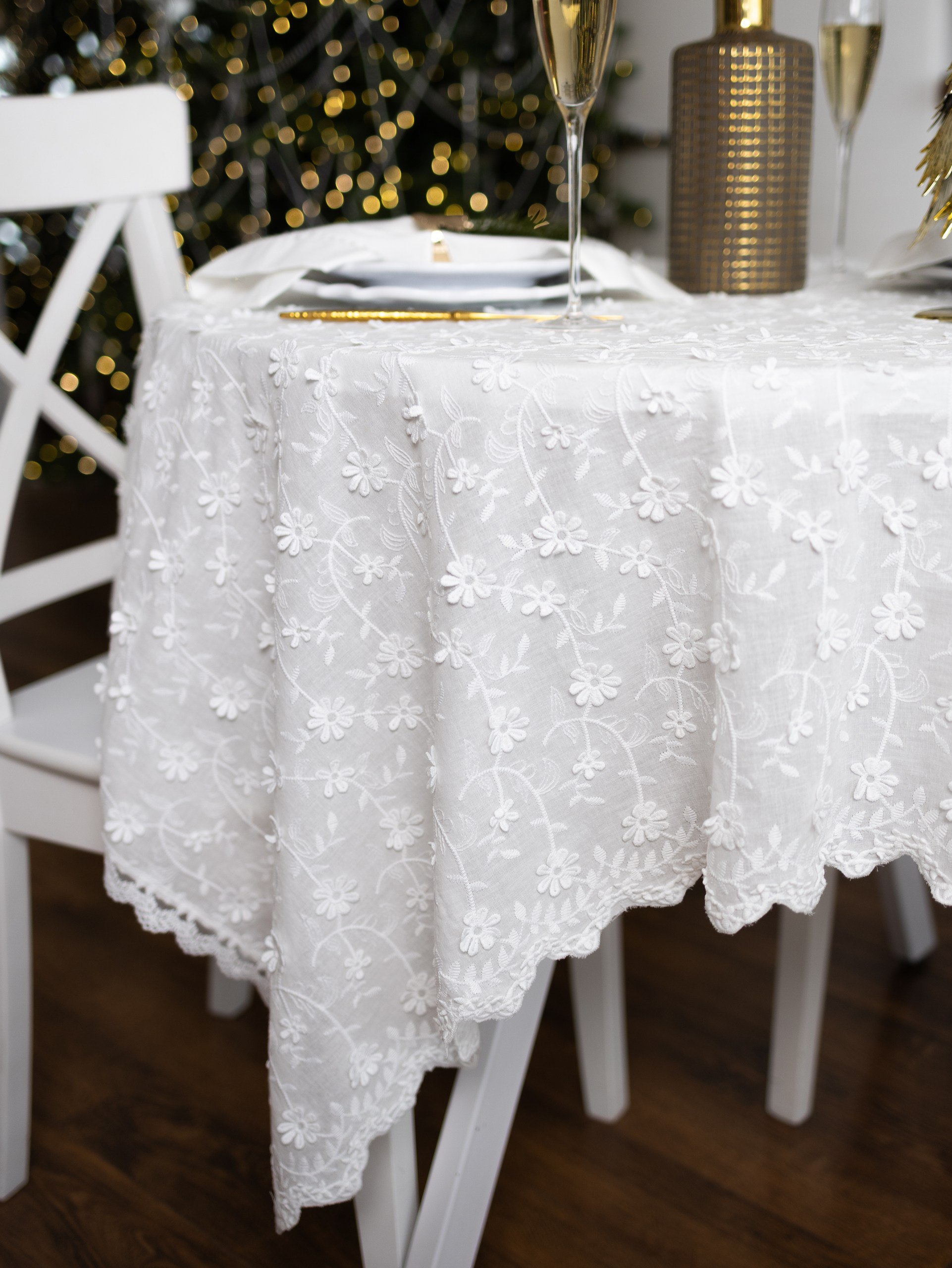 Кружевная скатерть на стол - частное объявление в Воронеж