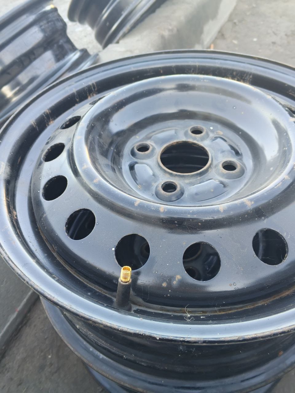 Продам зимнюю резину r15 и штампы от Соляриса - Авто в Воронеж - фото 3