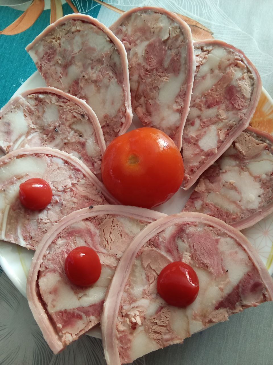 Свежая голова с языком - Животные в Белгород - фото 3