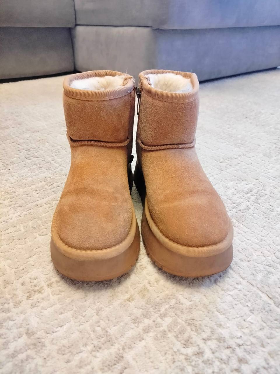 Продам Б/у обувь 35 размер - Одежда в Иркутск