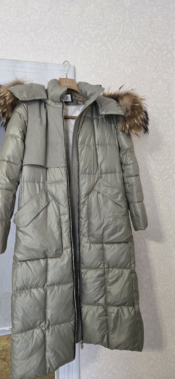 Продам пуховик теплый - Одежда в Новосибирск