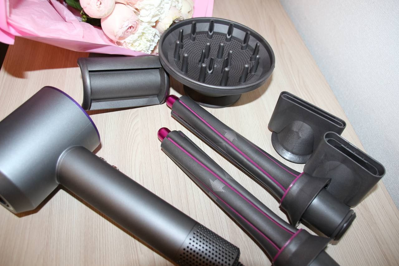 Продам стайлер Dyson - Электроника в Новосибирск