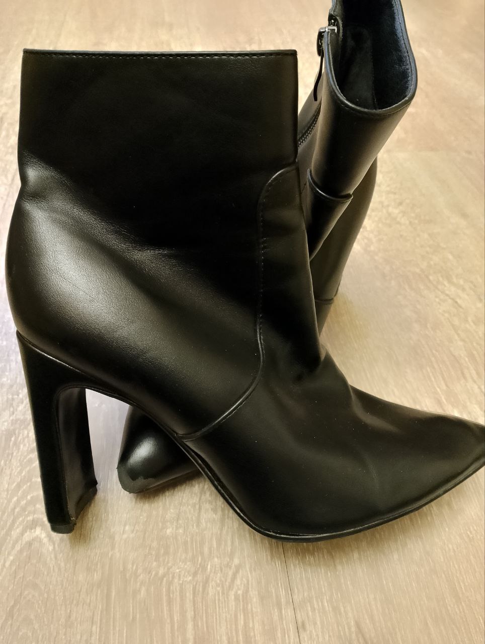 Обувь - Одежда в Томск - фото 2