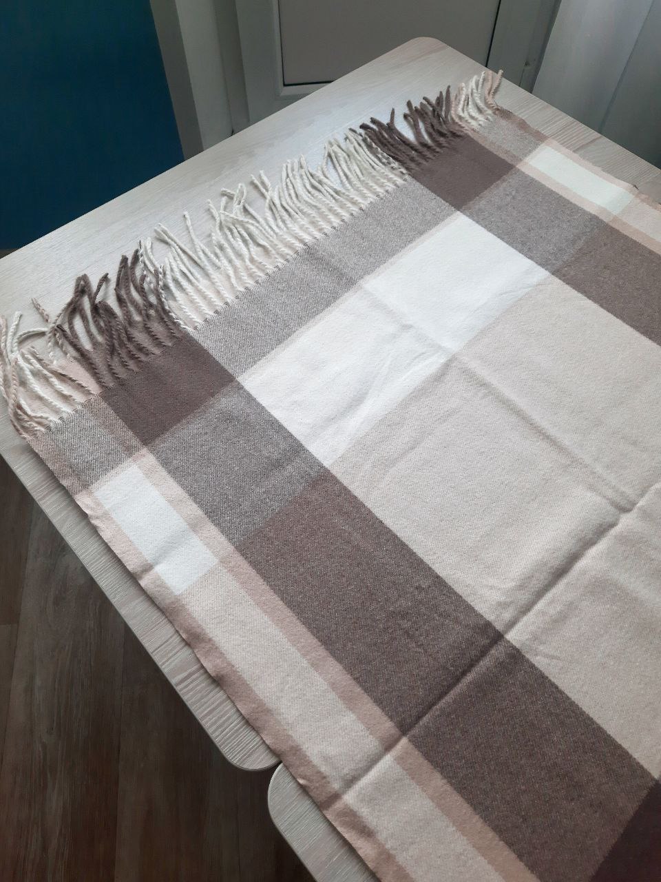 Палантин в клетку Бежевые тона - Одежда в Томск - фото 3