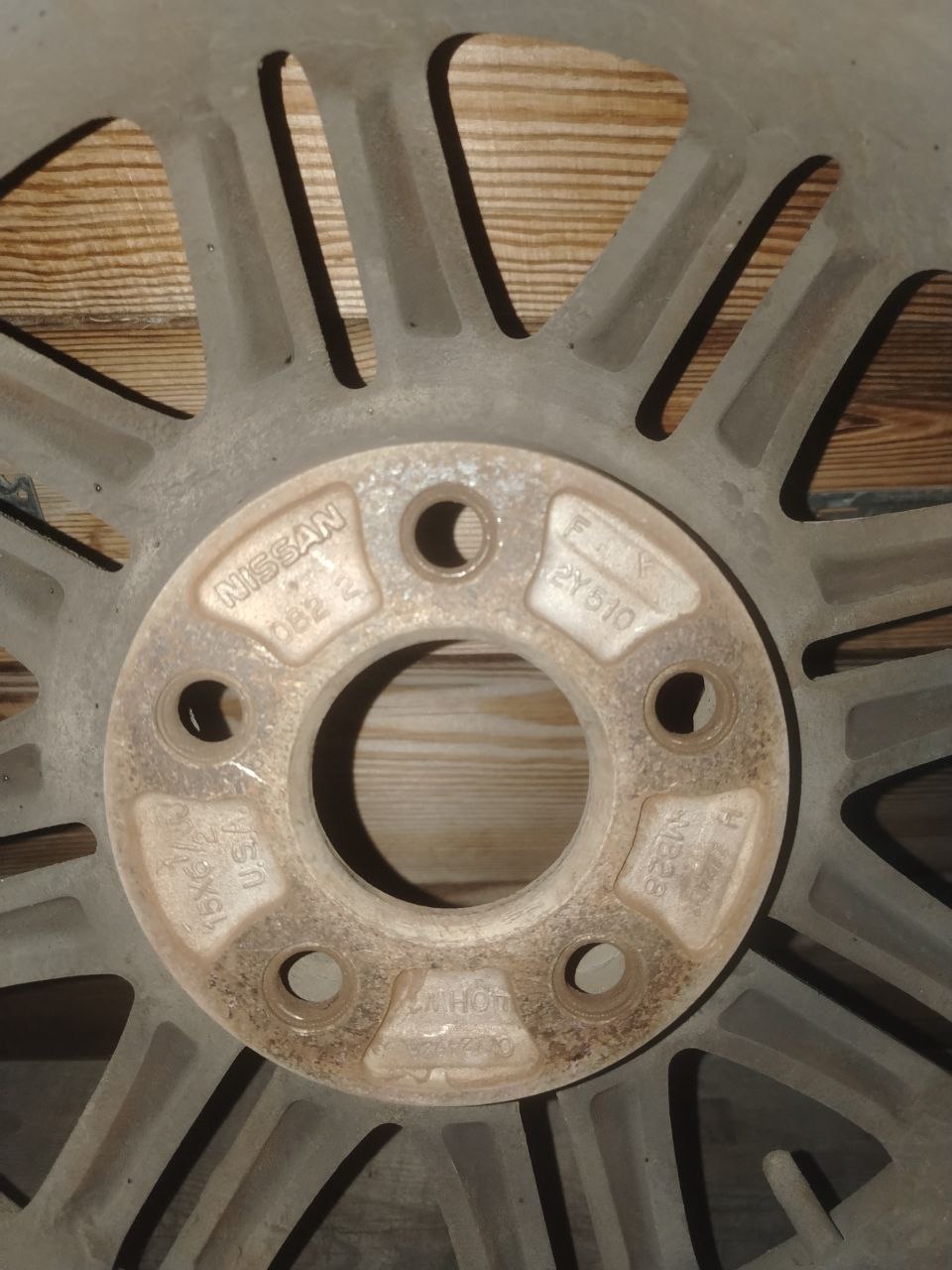 Продам комплект колёс 205/65 R15 - Авто в Томск - фото 5